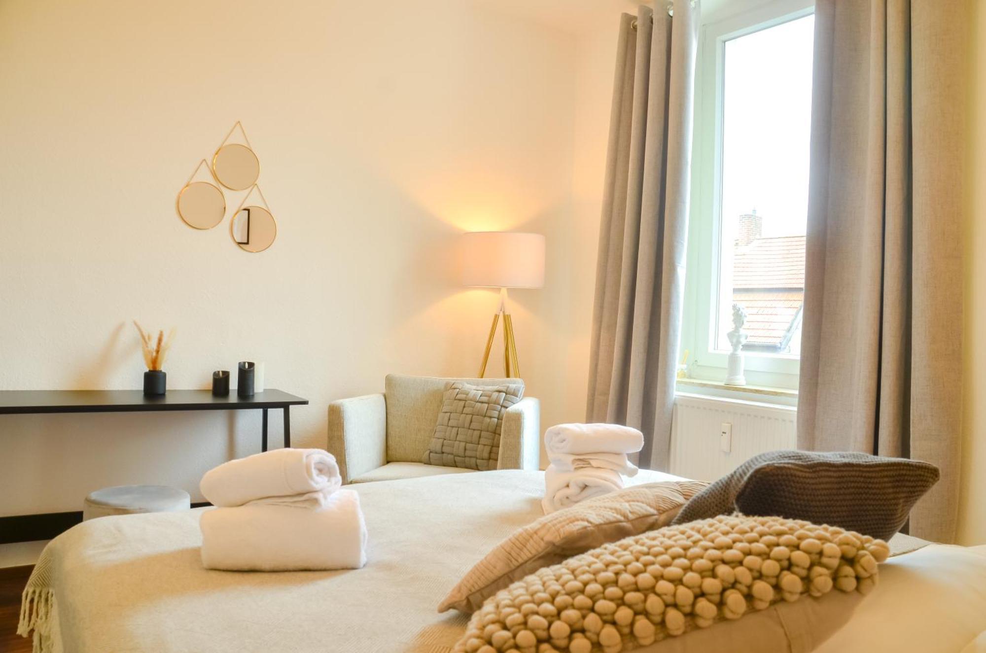 Milpau Buer 3 - Modernes Und Zentrales Premium-Apartment Mit Queensize-Bett, Netflix, Nespresso Und Smart-Tv Γκελσενκίρτσεν Εξωτερικό φωτογραφία